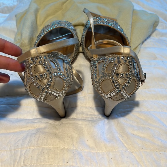 EUC Badgley Mischka Wedges - Picture 2 of 8